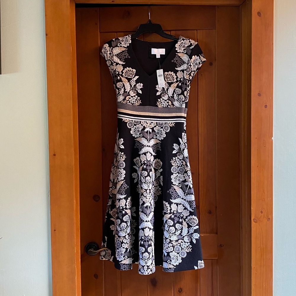 NWT ett:twa embroidered dress